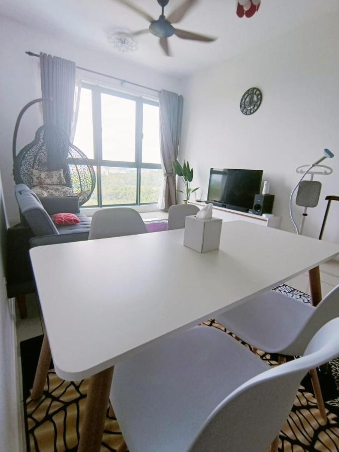 The Clio 2 Residences, Beside Ioi City Mall, Opposite Hospital Serdang, Beside Uniteen And Upm, פוטראג'איה מראה חיצוני תמונה